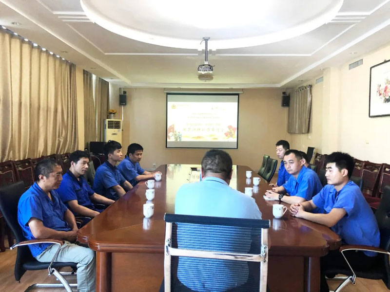 鐵血軍魂，榮耀致敬—信川機(jī)械召開慶祝建軍93年暨退伍軍人表彰座談會(huì)