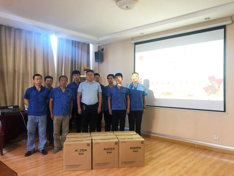 鐵血軍魂，榮耀致敬—信川機(jī)械召開慶祝建軍93年暨退伍軍人表彰座談會(huì)