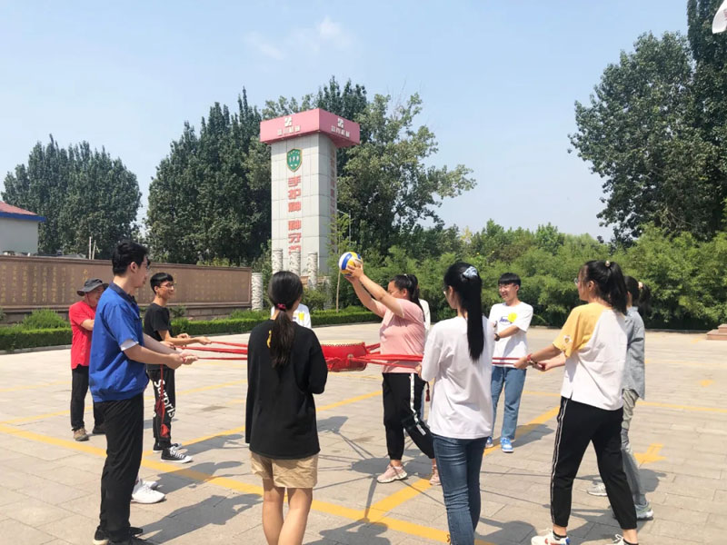 熱烈祝賀信川機(jī)械職工子弟金榜題名！